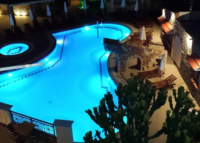 Bright Star Hotel de apartamente Faliraki