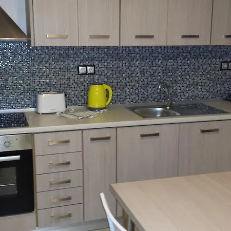 Bright Star Hotel de apartamente