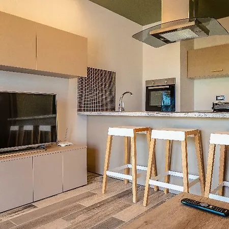 Hotel de apartamente Bright Star 4*