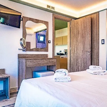 Aparthotel Bright Star