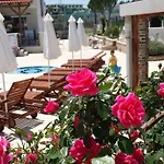 Aparthotel Bright Star 4*