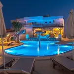 Aparthotel Bright Star