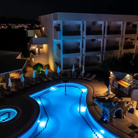 Bright Star Aparthotel