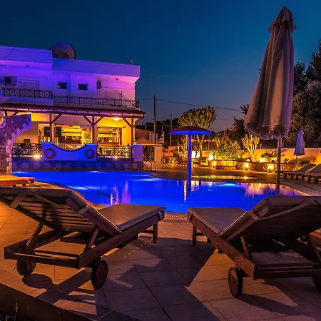 Bright Star Aparthotel 4*