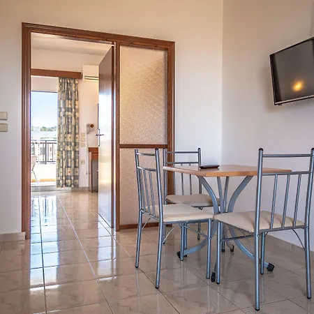 Bright Star Aparthotel