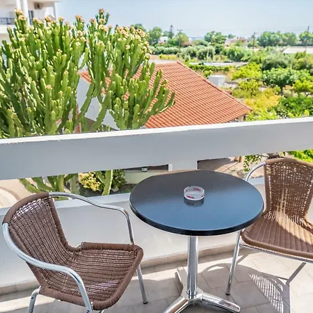 Bright Star Aparthotel Faliraki